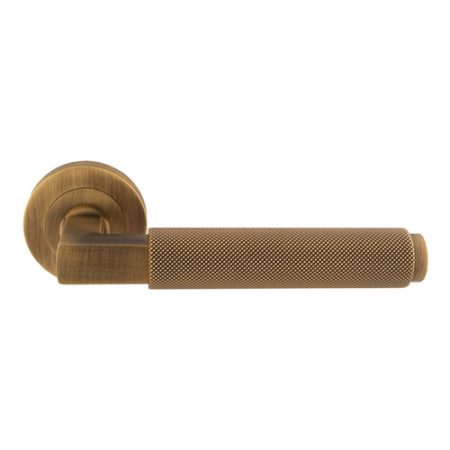 Carlisle Brass EUL060AB Terazzo Lever On Round Rose - Antique Brass (LEAD TIME: 2-3 DAYS)